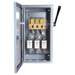 Ящик силовой ЯРП-100-54 УХЛ2 с ППН-33 100А IP54 держатели медь Электротехник ET519423